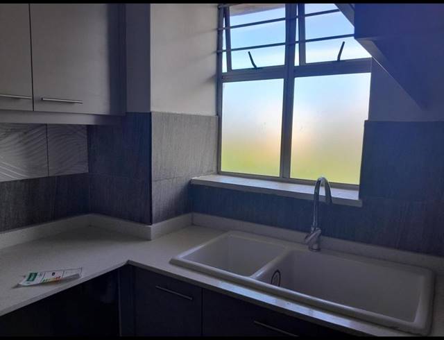 3 BEDROOM PROPERTY TO RENT IN NORTH BEACH